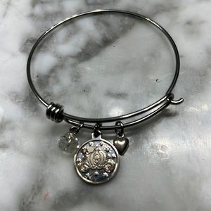 Cinderella bracelet